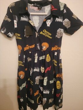 Cakeworthy Universal Monsters Dress Size Large New With Tags Never Worn